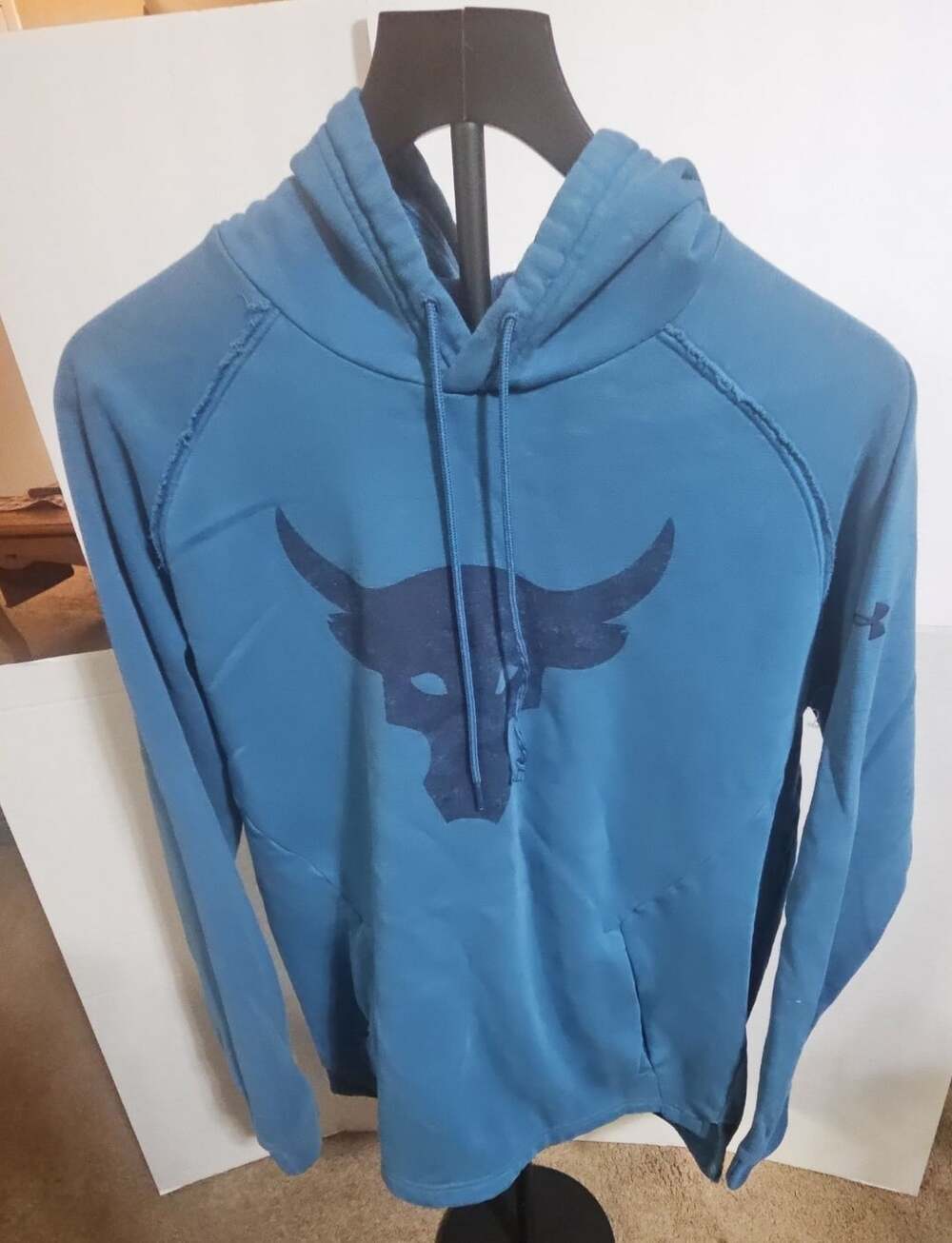 Under Armour Project Rock Hoodie Size M Blue ColdGear Brahma Bull
